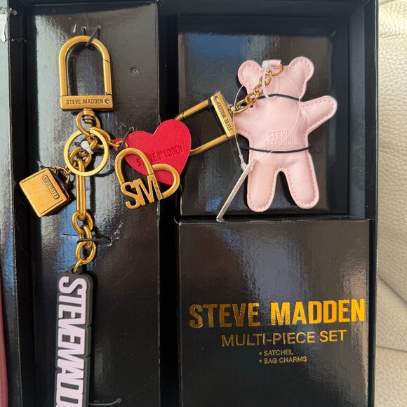 NWT &  BOXED STEVE MADDEN BWEBBER E SATCHEL CROSSBODY BAG CHRAMS KEYRING - Picture 3 of 6